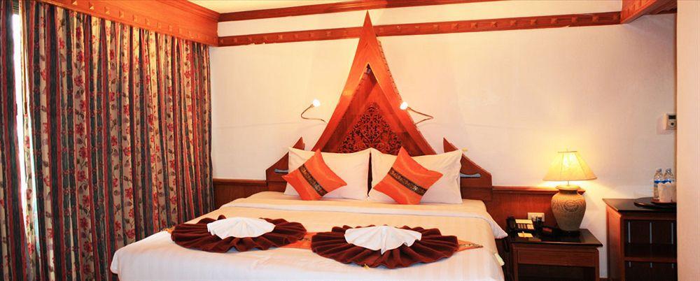 Patong Beach Bed And Breakfast Екстериор снимка