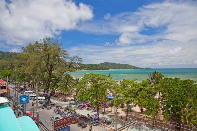 Patong Beach Bed And Breakfast Екстериор снимка