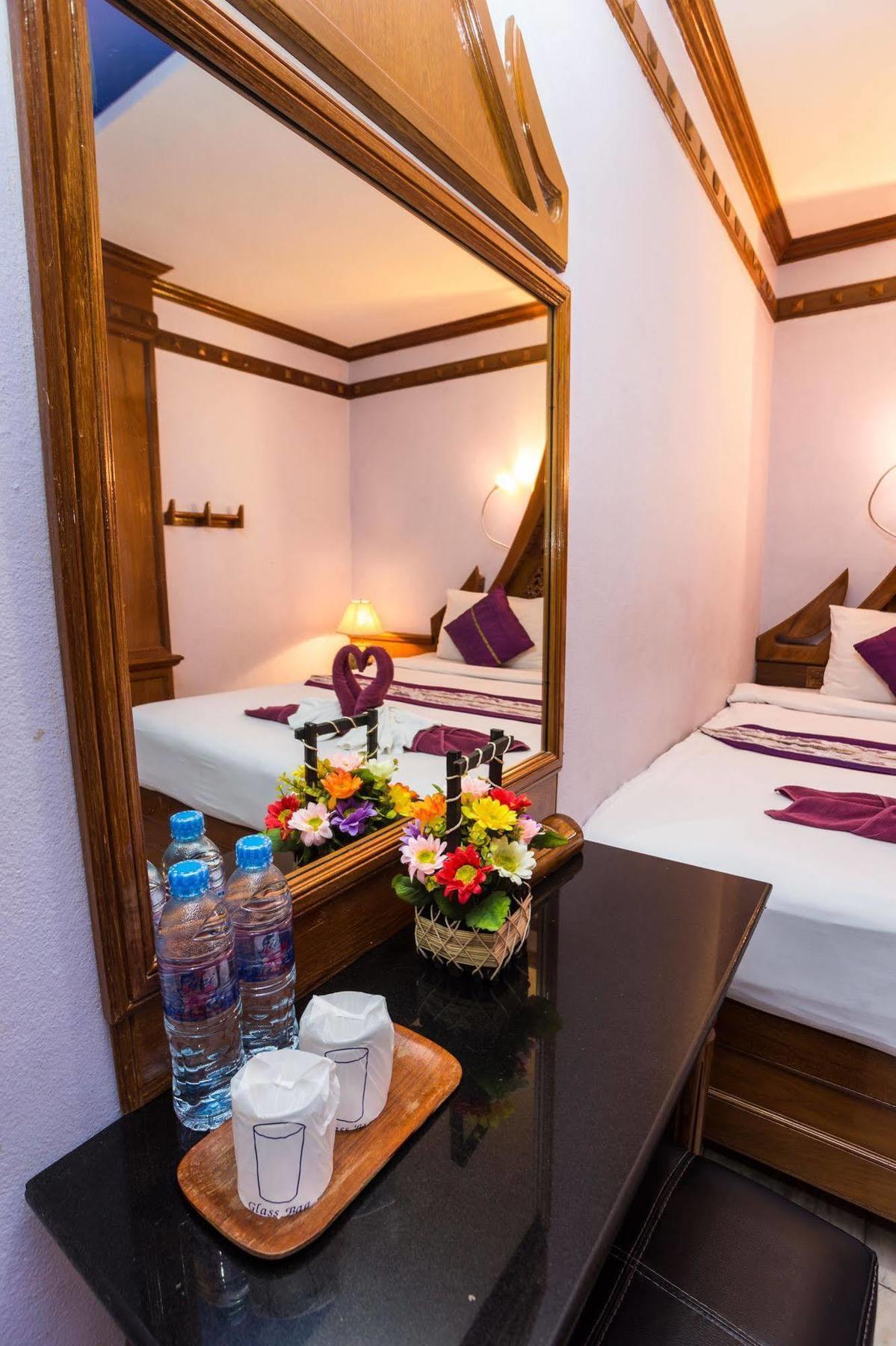 Patong Beach Bed And Breakfast Екстериор снимка